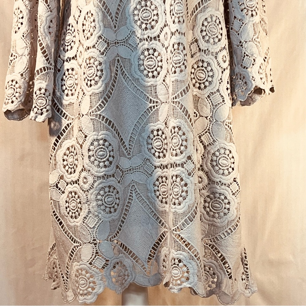 Pretty Angel Dress Light Blue Embroidered Lace Overlay A Line 3/4 Bell Sleeve M👍 - Picture 4 of 11